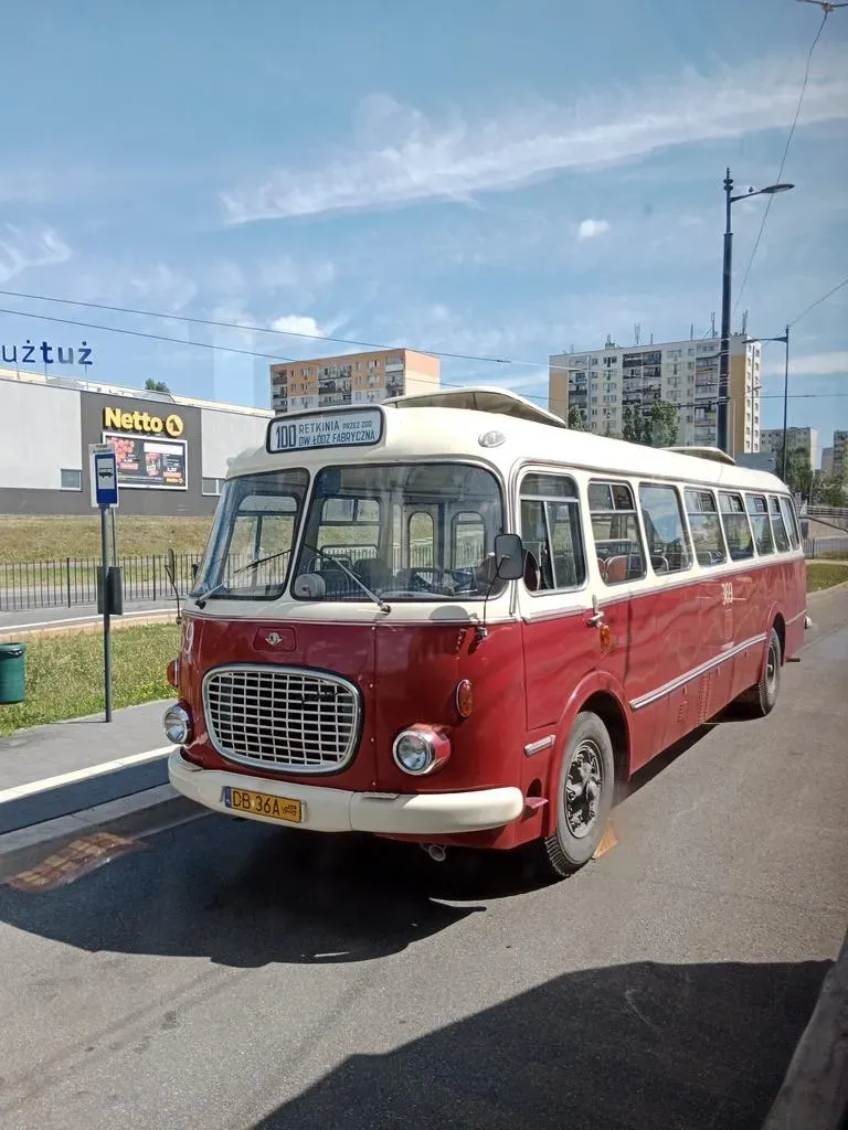 Wycieczki zabytkowym autobusem w Białymstoku